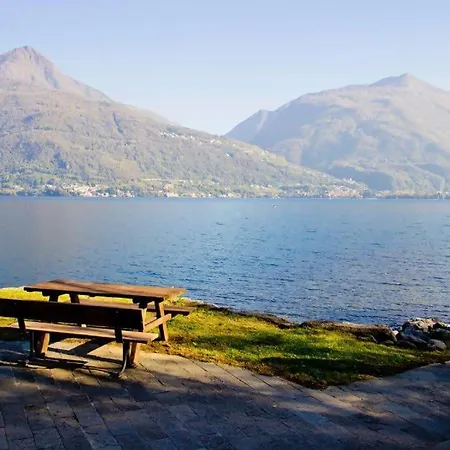 Lakeside Del Pierangelo: Ginko Apartment