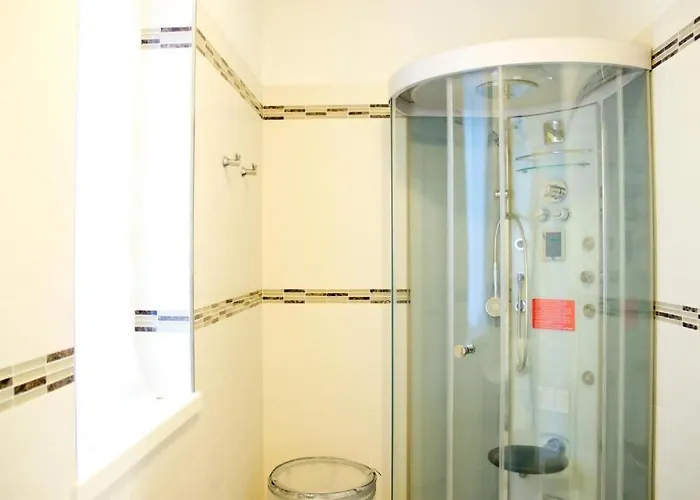 Lakeside Del Pierangelo: Ginko Apartment