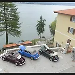 Lakeside Del Pierangelo: Ginko アパート Cremia
