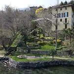 Lakeside Del Pierangelo: Ginko